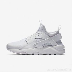 Nike air huarache run ultra white mesh running